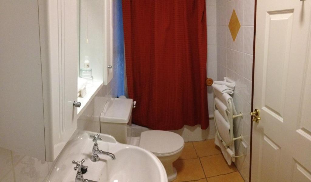 كينمير Virginia'S Guesthouse الغرفة الصورة